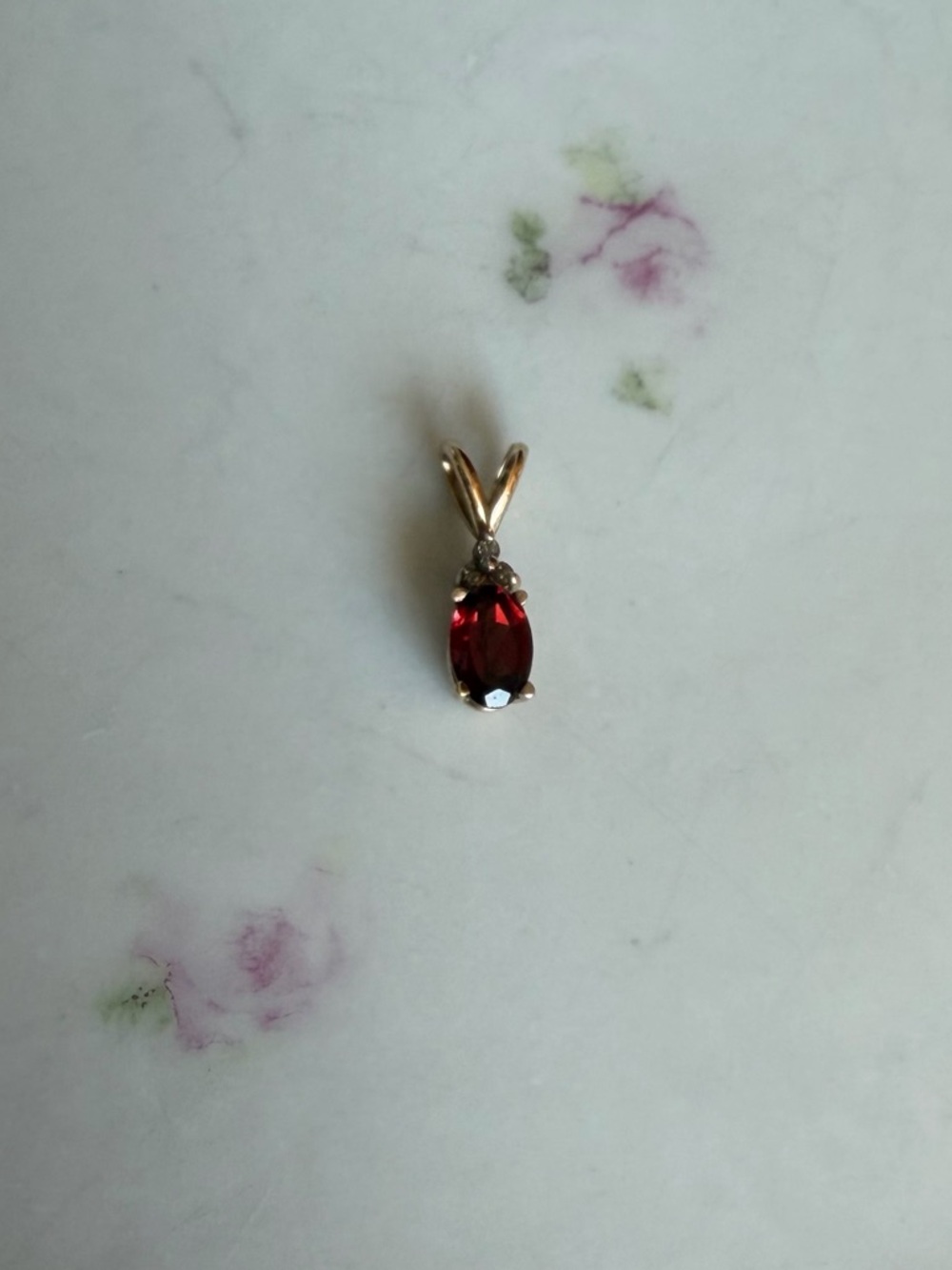 10k solid gold genuine garnet pendant - mejuri inspired
